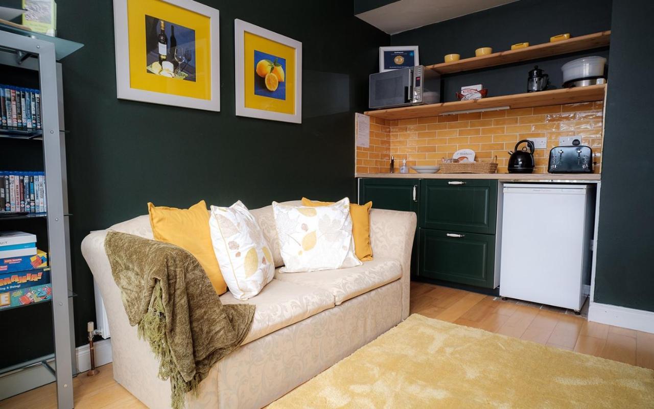 The Apartment At Burkedale House Corofin  Екстер'єр фото
